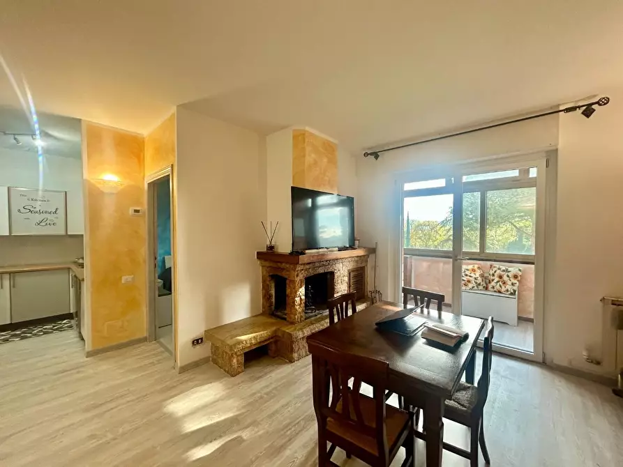 Immagine 3 di Appartamento in vendita  a Siena