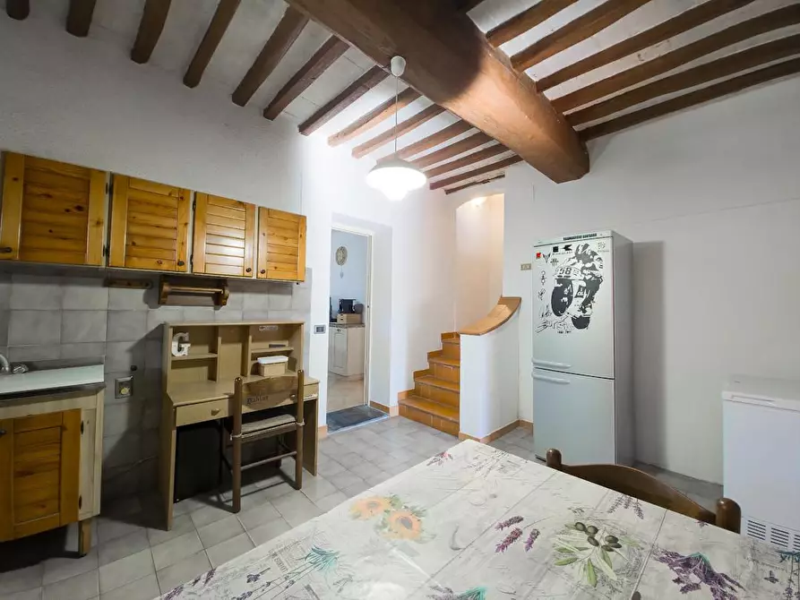 Immagine 9 di Casa bifamiliare in vendita  a Cascina