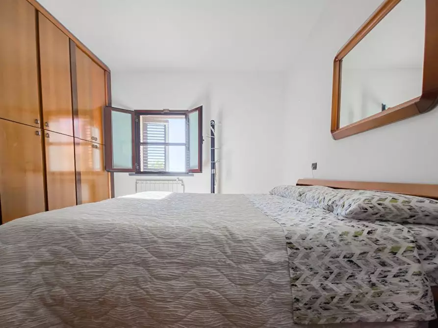 Immagine 24 di Casa bifamiliare in vendita  a Cascina