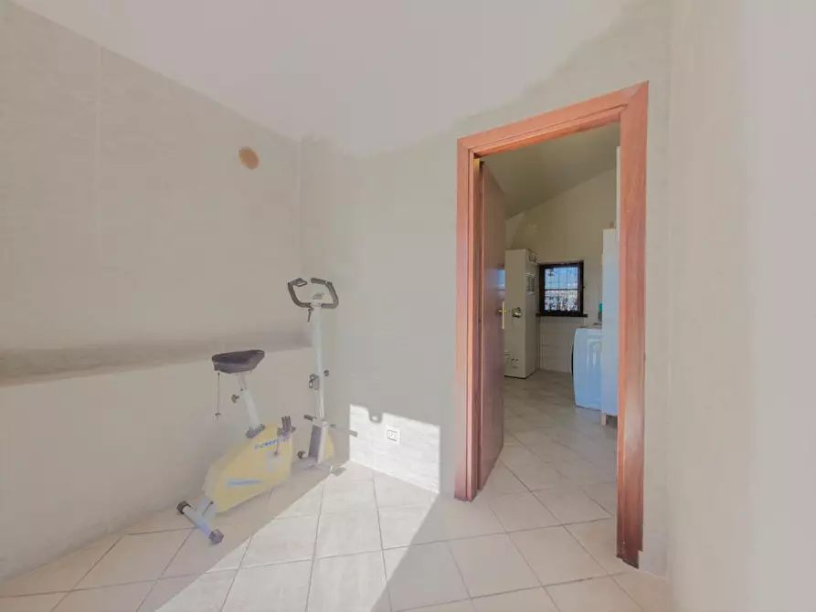 Immagine 23 di Casa bifamiliare in vendita  a Cascina