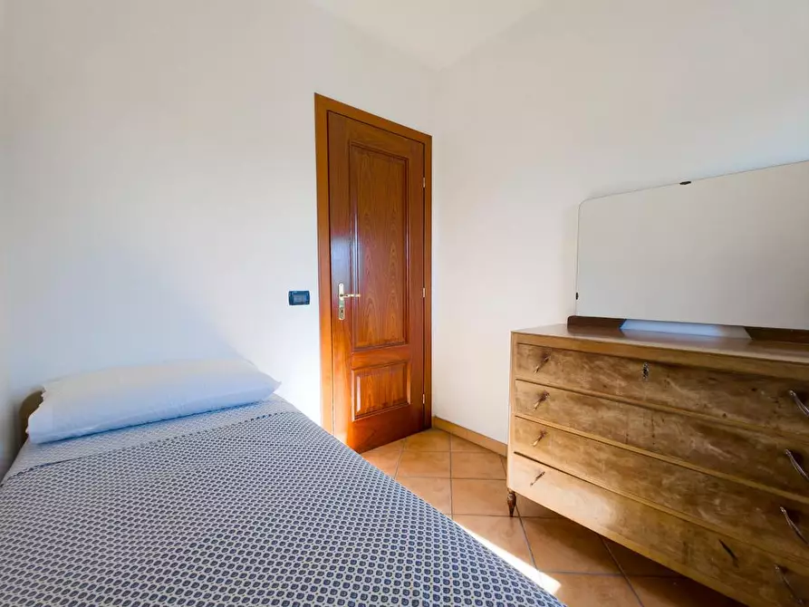 Immagine 47 di Casa bifamiliare in vendita  a Cascina