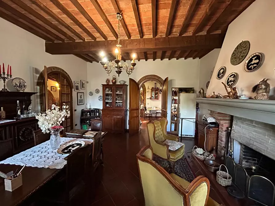 Immagine 13 di Casa colonica in vendita  a Castelnuovo Berardenga