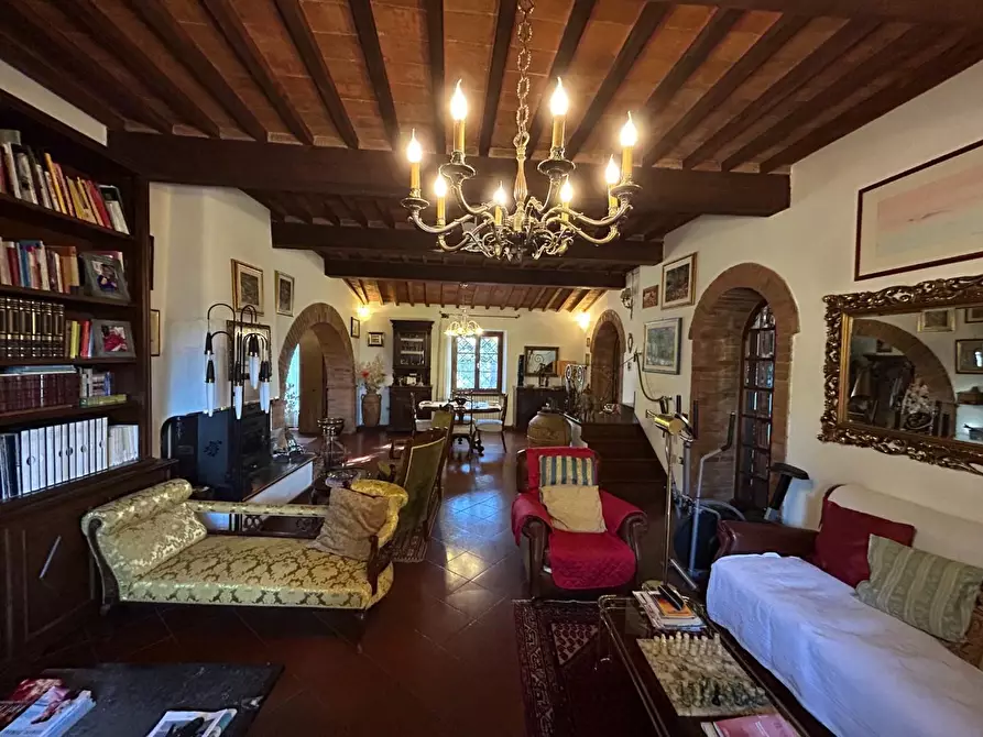 Immagine 11 di Casa colonica in vendita  a Castelnuovo Berardenga