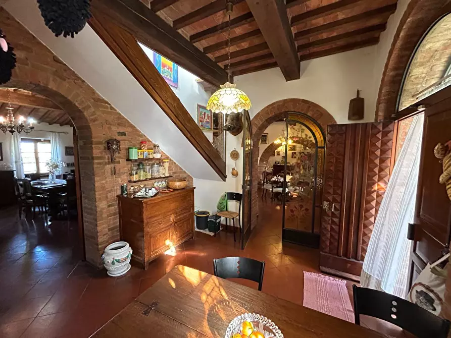 Immagine 16 di Casa colonica in vendita  a Castelnuovo Berardenga