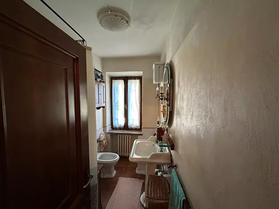 Immagine 27 di Casa colonica in vendita  a Castelnuovo Berardenga