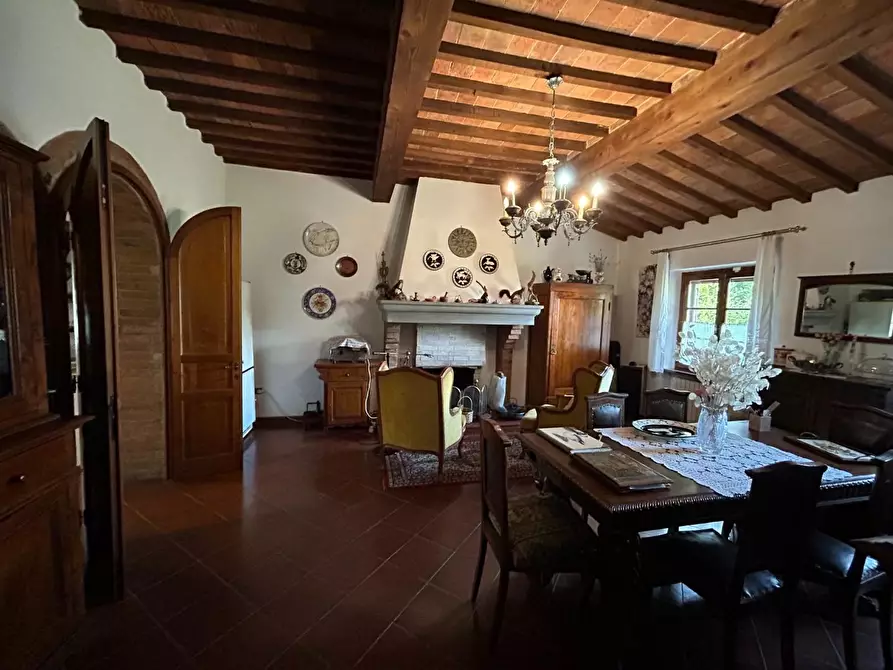 Immagine 12 di Casa colonica in vendita  a Castelnuovo Berardenga
