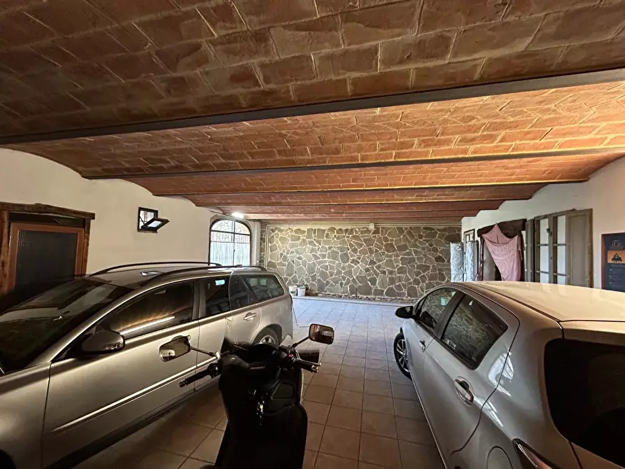 Immagine 46 di Casa colonica in vendita  a Castelnuovo Berardenga