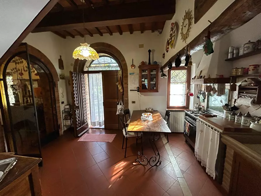 Immagine 14 di Casa colonica in vendita  a Castelnuovo Berardenga