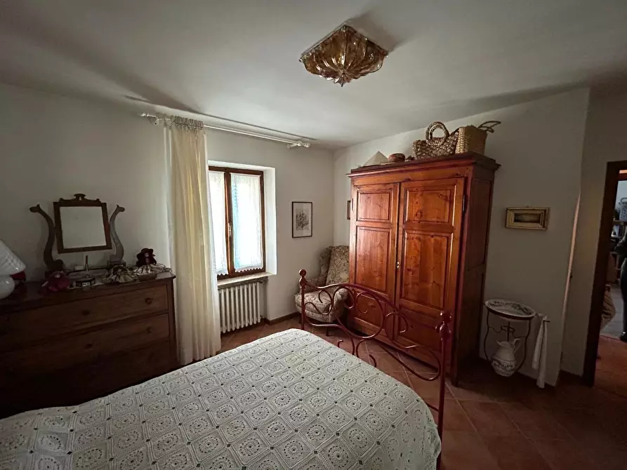 Immagine 31 di Casa colonica in vendita  a Castelnuovo Berardenga