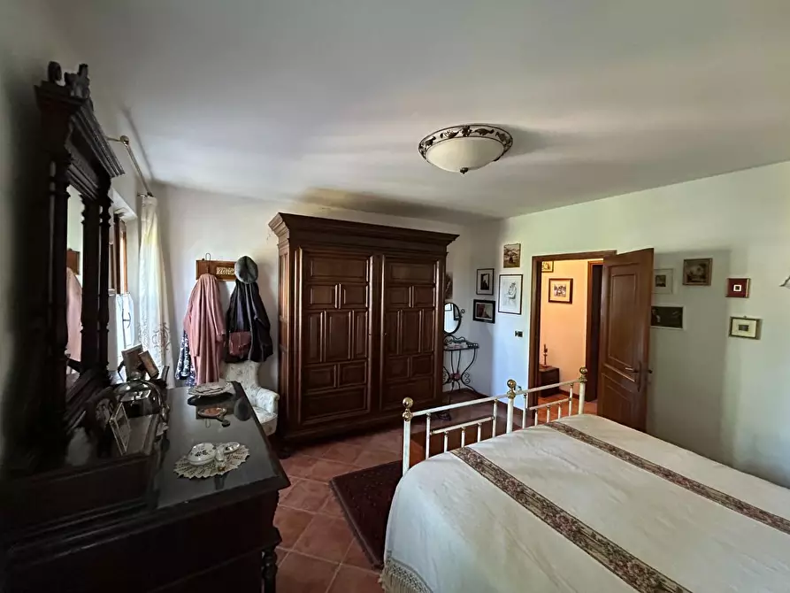 Immagine 23 di Casa colonica in vendita  a Castelnuovo Berardenga