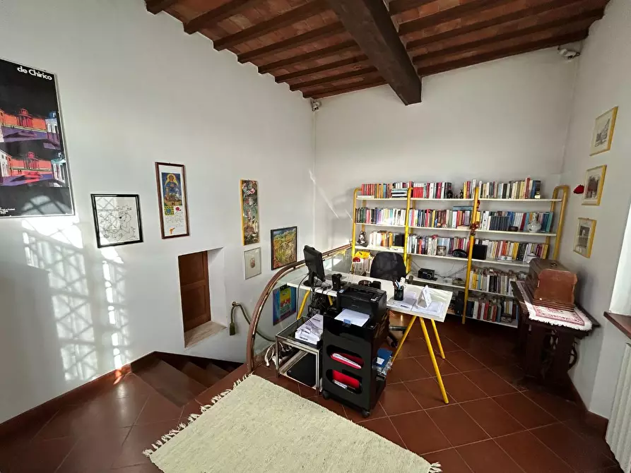 Immagine 18 di Casa colonica in vendita  a Castelnuovo Berardenga