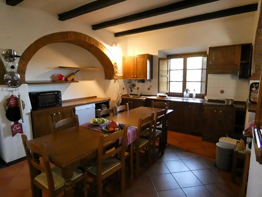 Immagine 19 di Casa colonica in vendita  a San Gimignano