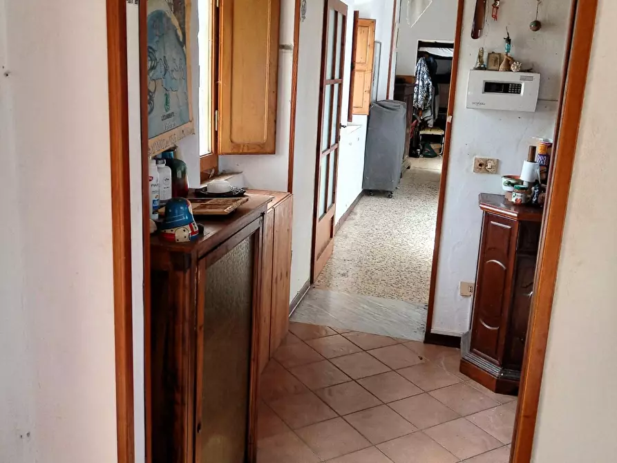 Immagine 44 di Casa colonica in vendita  a San Gimignano