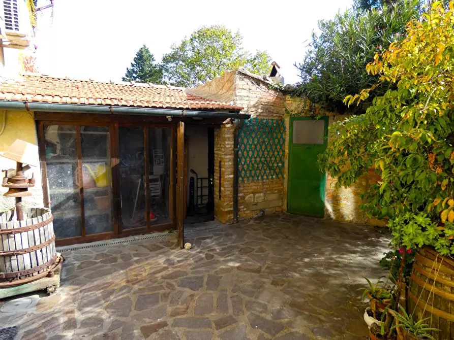 Immagine 29 di Casa colonica in vendita  a San Gimignano