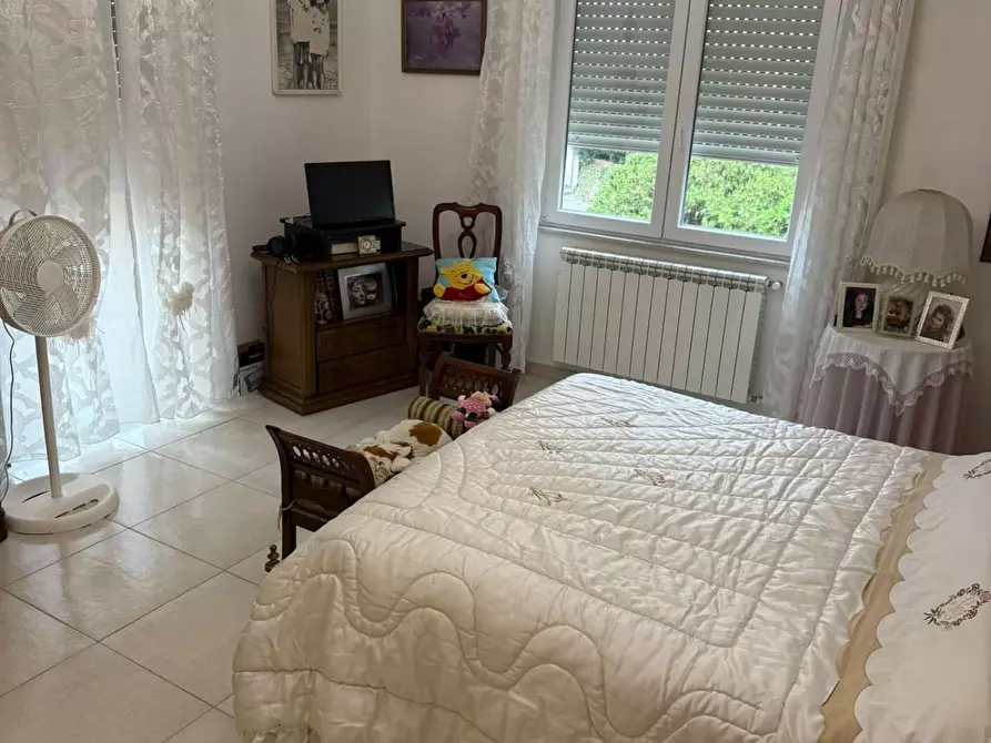 Immagine 35 di Appartamento in vendita  a Carrara