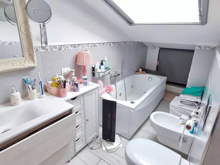 Immagine 20 di Appartamento in vendita  a Massarosa