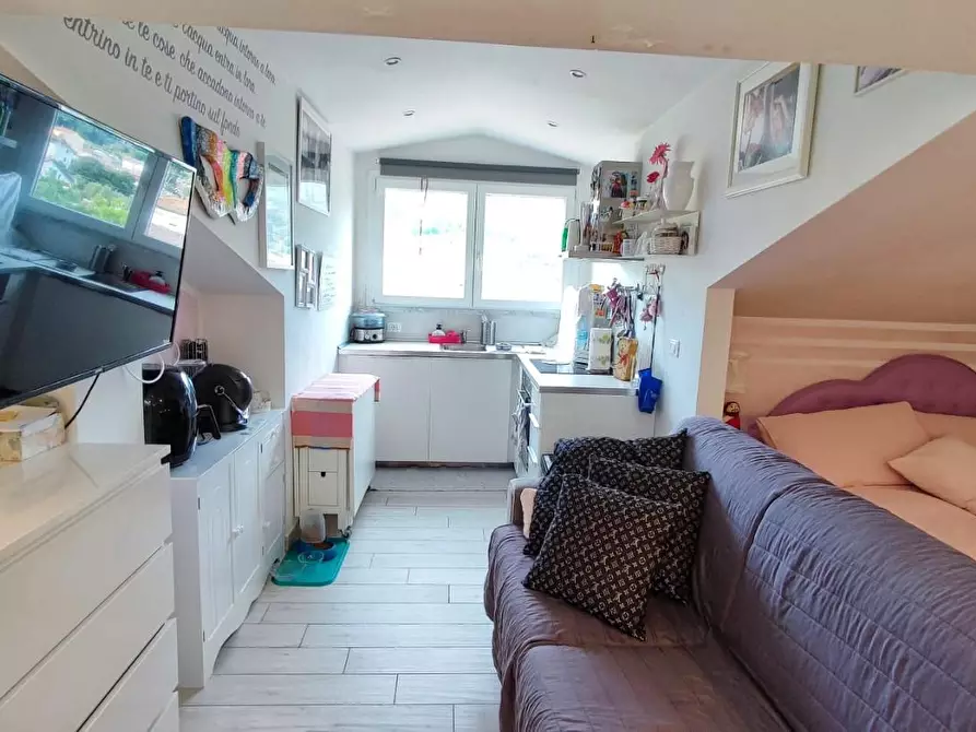 Immagine 11 di Appartamento in vendita  a Massarosa