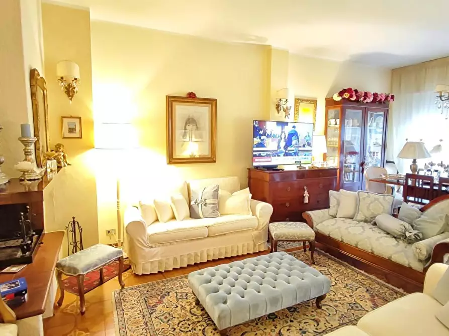 Immagine 2 di Appartamento in vendita  a Massarosa