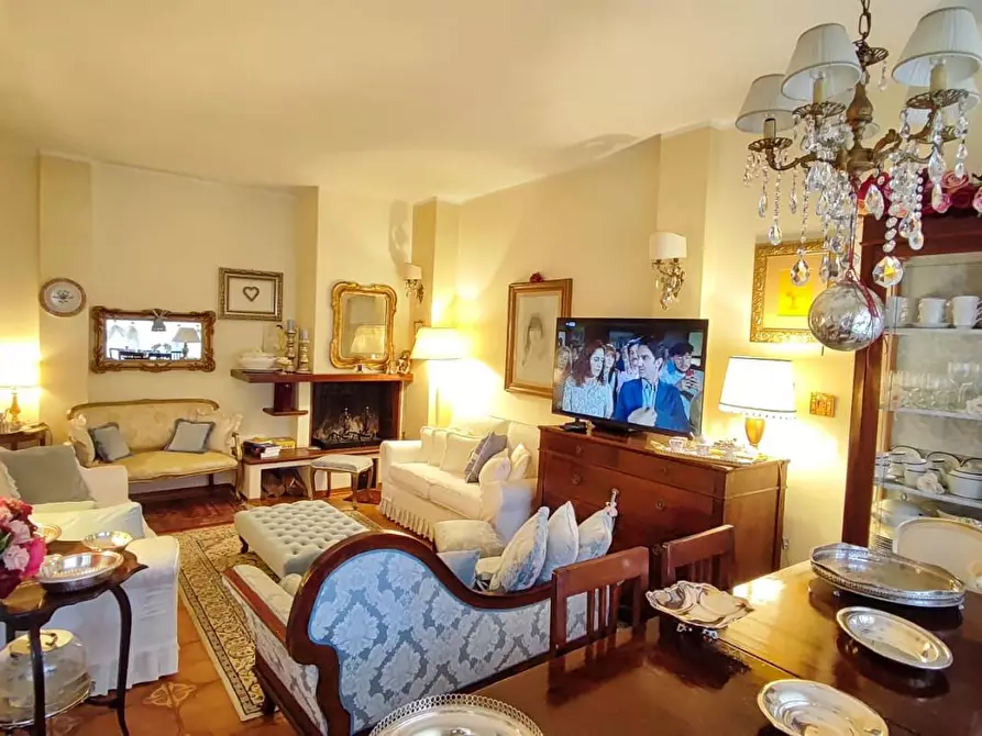 Immagine 1 di Appartamento in vendita  a Massarosa