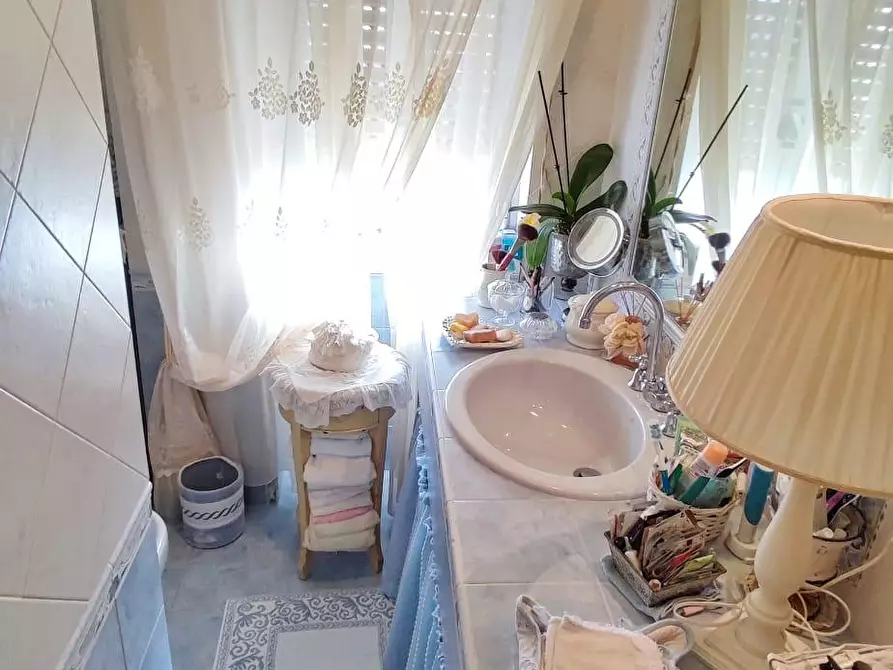 Immagine 23 di Appartamento in vendita  a Massarosa