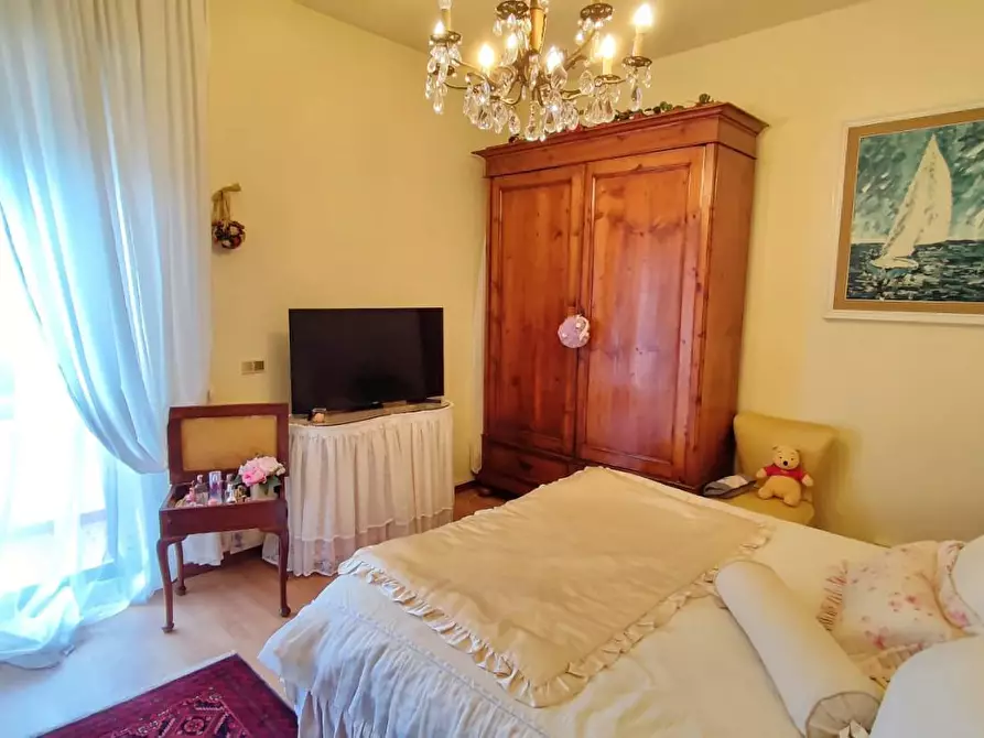 Immagine 6 di Appartamento in vendita  a Massarosa