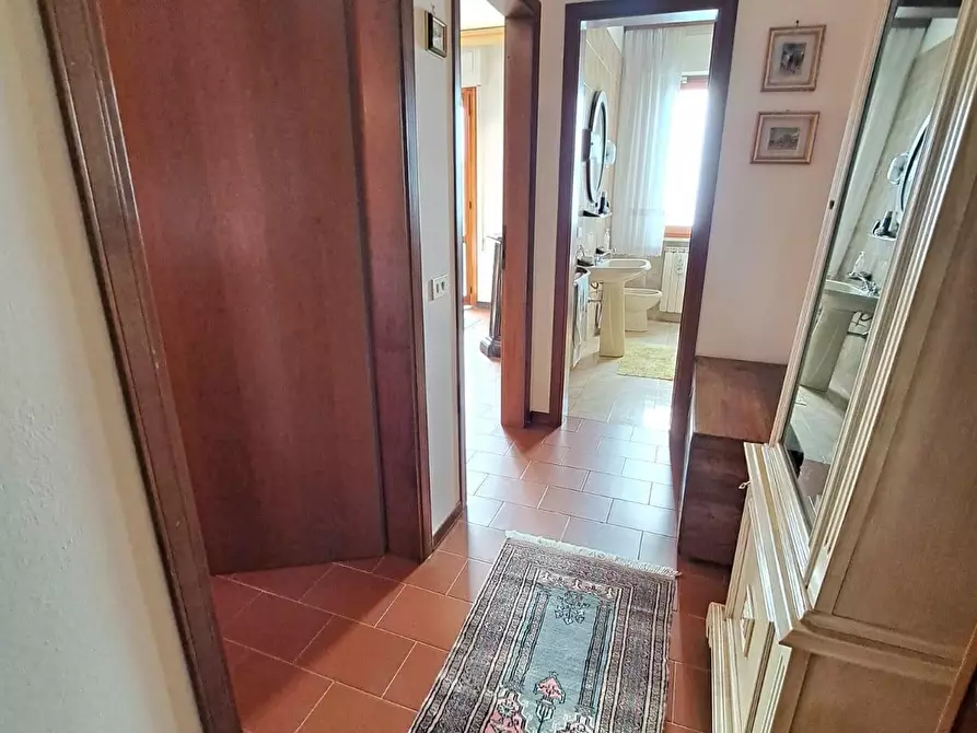 Immagine 6 di Appartamento in vendita  a Cerreto Guidi