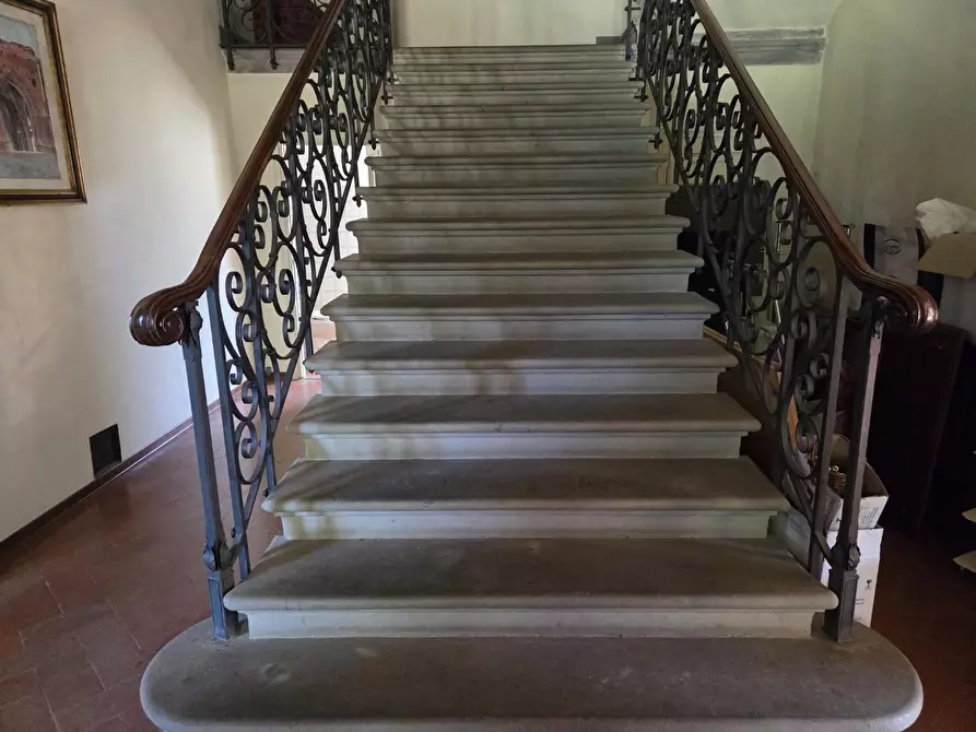 Immagine 33 di Villa in vendita  a Monteriggioni