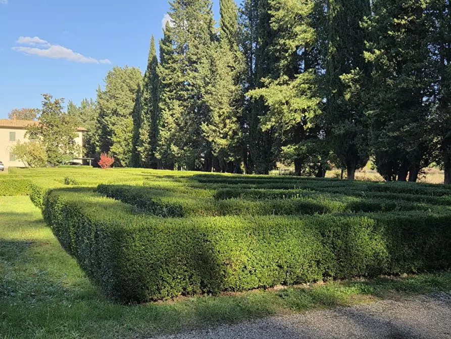 Immagine 17 di Villa in vendita  a Monteriggioni