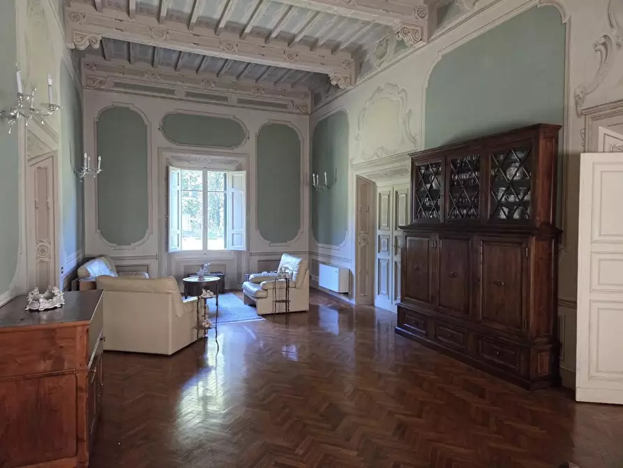 Immagine 25 di Villa in vendita  a Monteriggioni