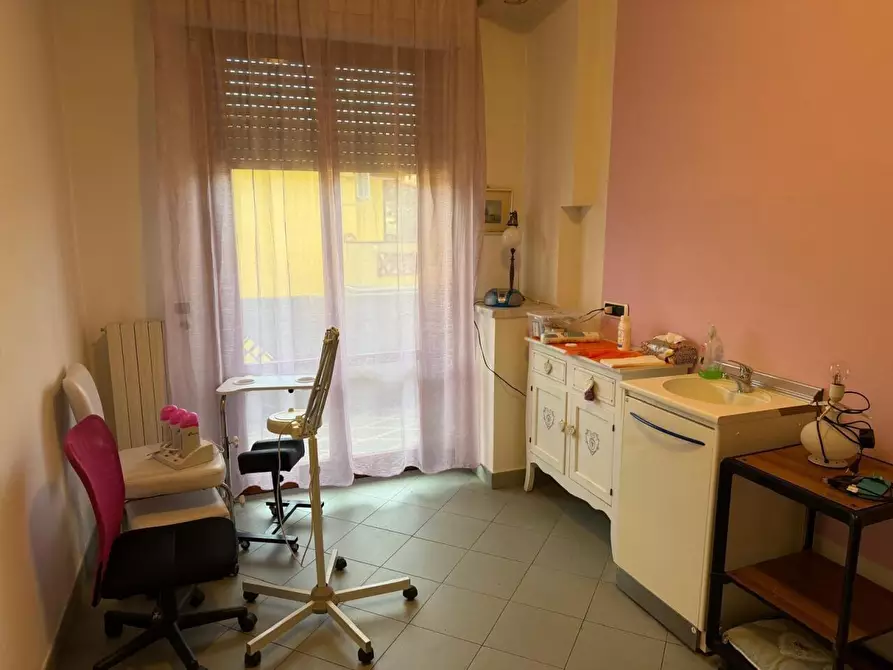 Immagine 10 di Appartamento in vendita  a Castelnuovo Magra