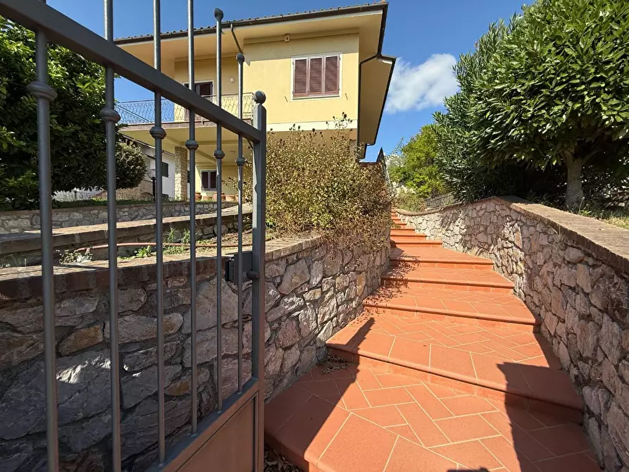 Immagine 16 di Villa in vendita  a Casciana Terme Lari