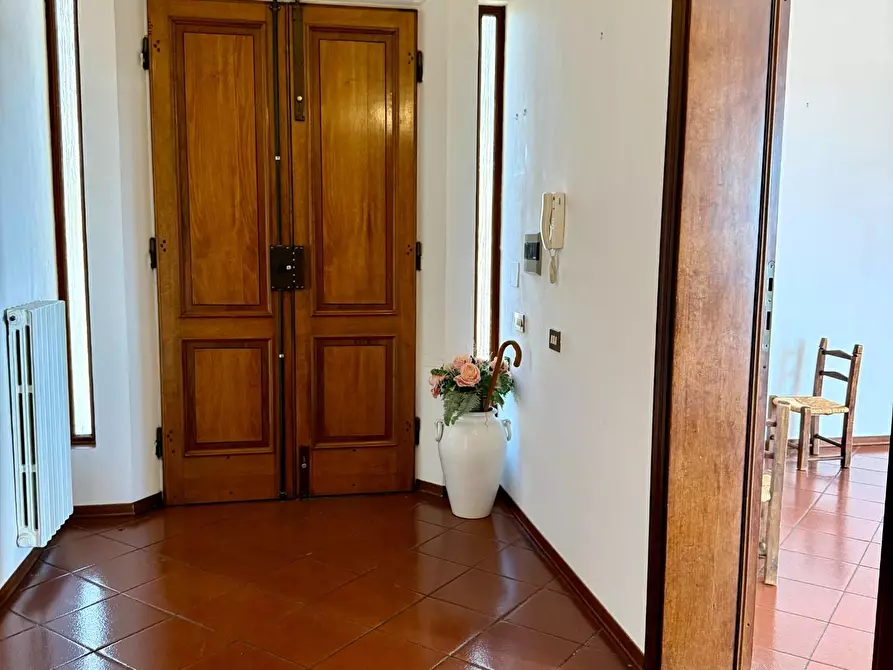 Immagine 23 di Villa in vendita  a Casciana Terme Lari