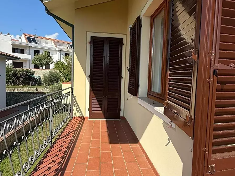 Immagine 21 di Villa in vendita  a Casciana Terme Lari