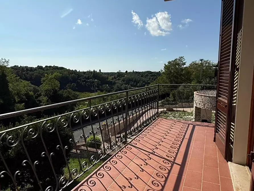 Immagine 20 di Villa in vendita  a Casciana Terme Lari