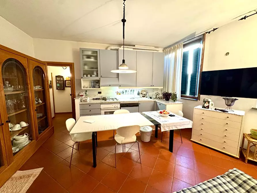 Immagine 13 di Appartamento in vendita  a Cerreto Guidi