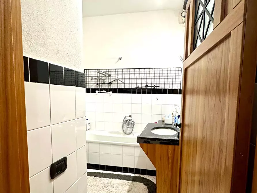 Immagine 36 di Appartamento in vendita  a Cerreto Guidi