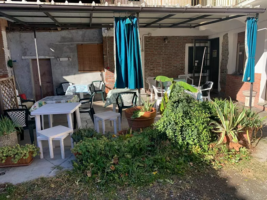 Immagine 13 di Bar / Ristorante in vendita  a Fiano