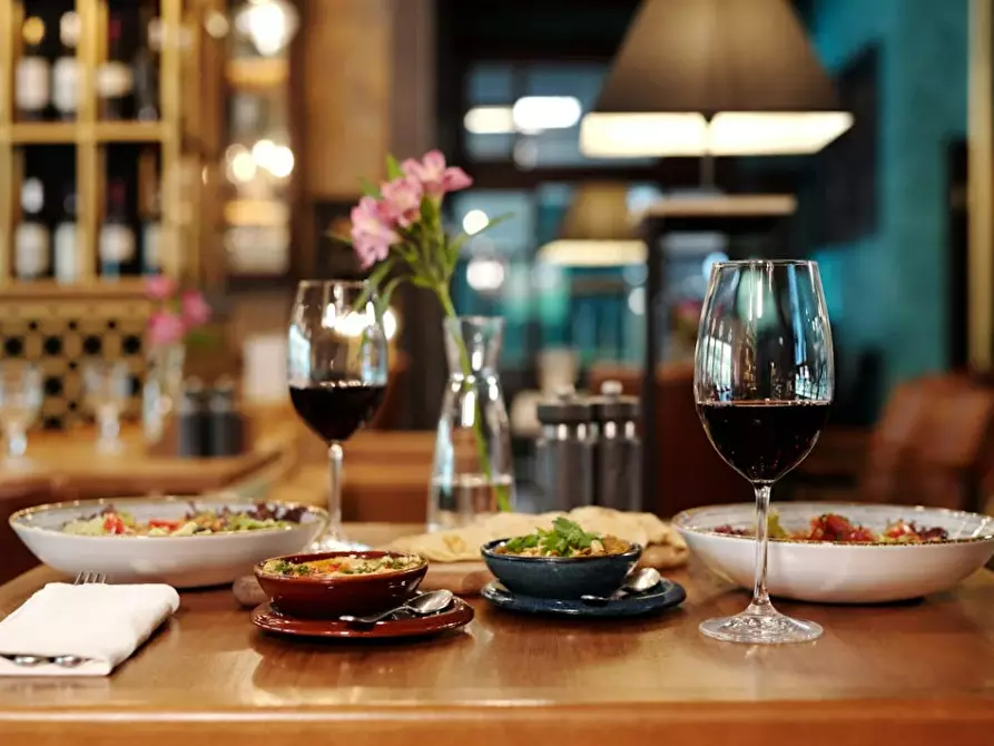 Immagine 3 di Bar / Ristorante in vendita  a Ciriè