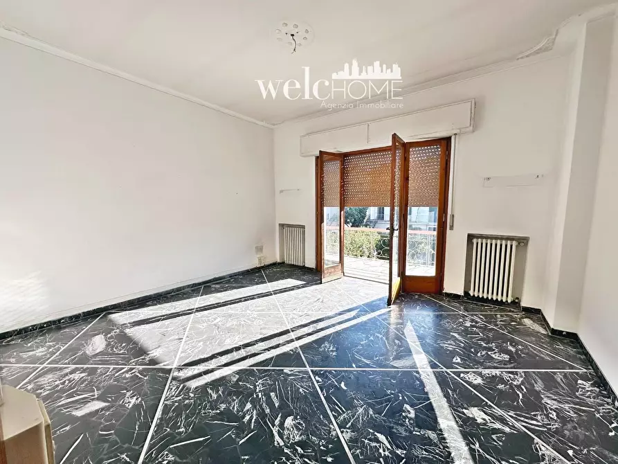 Immagine 31 di Villa in vendita  a Campi Bisenzio