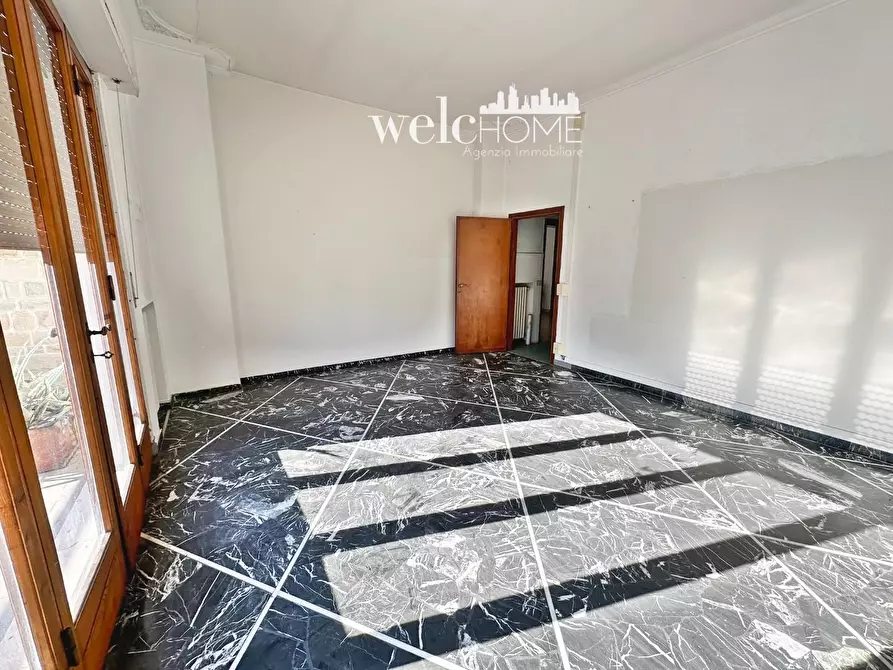 Immagine 32 di Villa in vendita  a Campi Bisenzio