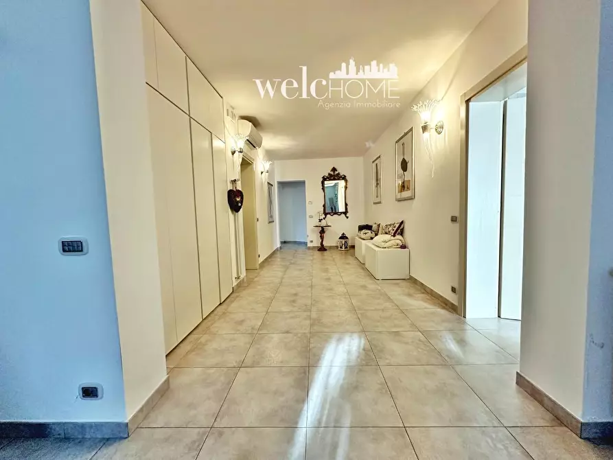 Immagine 20 di Villa in vendita  a Campi Bisenzio