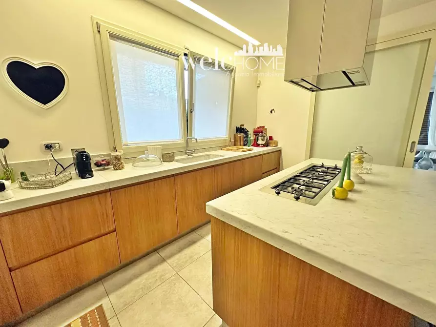 Immagine 59 di Villa in vendita  a Campi Bisenzio