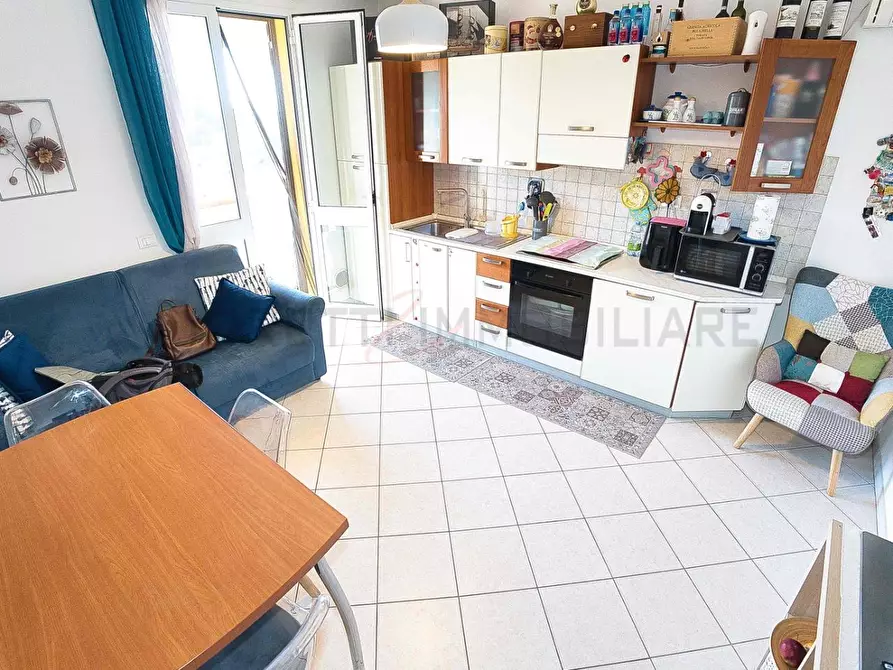 Immagine 4 di Appartamento in vendita  a Campiglia Marittima