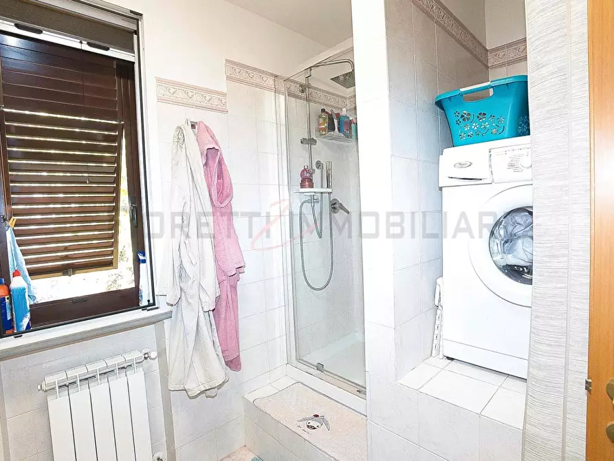 Immagine 20 di Appartamento in vendita  a Campiglia Marittima