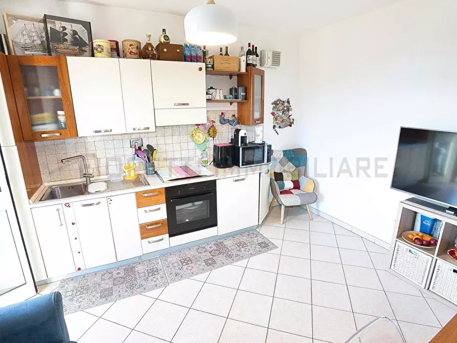 Immagine 7 di Appartamento in vendita  a Campiglia Marittima