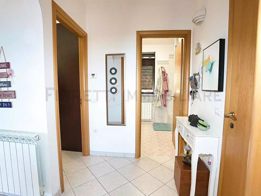 Immagine 9 di Appartamento in vendita  a Campiglia Marittima