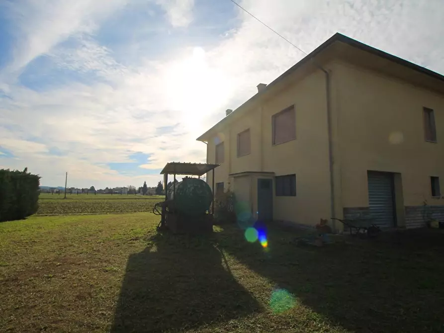 Immagine 36 di Villa in vendita  a Empoli