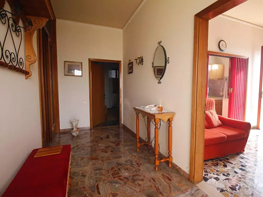 Immagine 9 di Villa in vendita  a Empoli