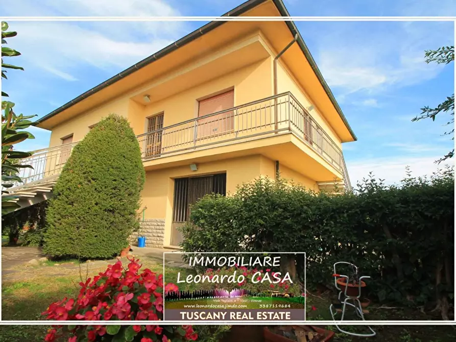 Immagine 1 di Villa in vendita  a Empoli