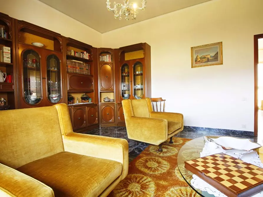 Immagine 7 di Villa in vendita  a Empoli